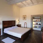 Nocleg ze śniadaniem Palazzo Mazzini 4*