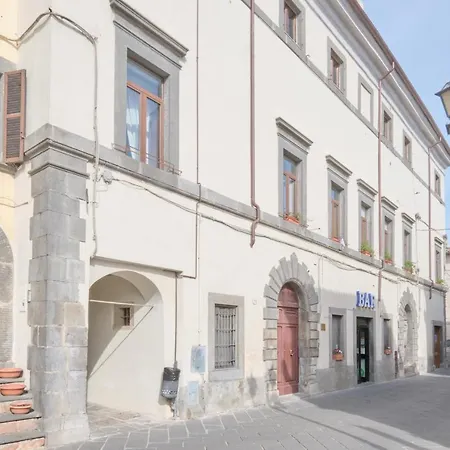 Palazzo Mazzini 4* Bagnoregio